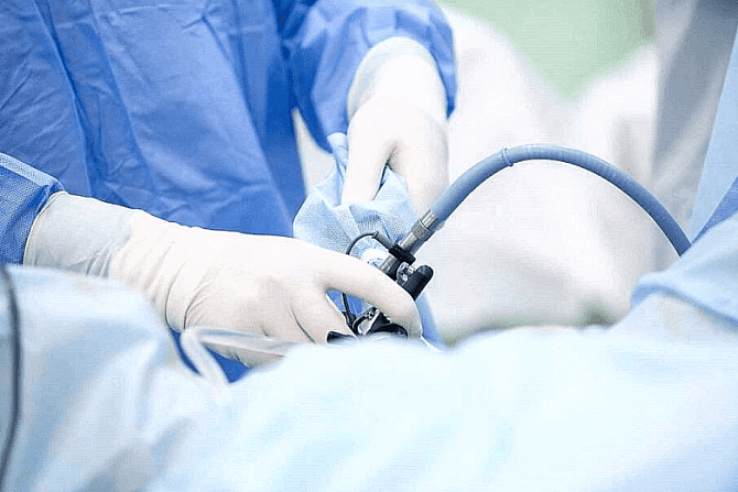 Уретральная меатотомия